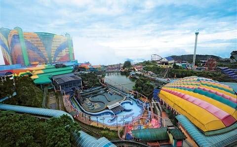 Genting Highlands Day Trip with Awana Cable Car from Kuala Lumpur