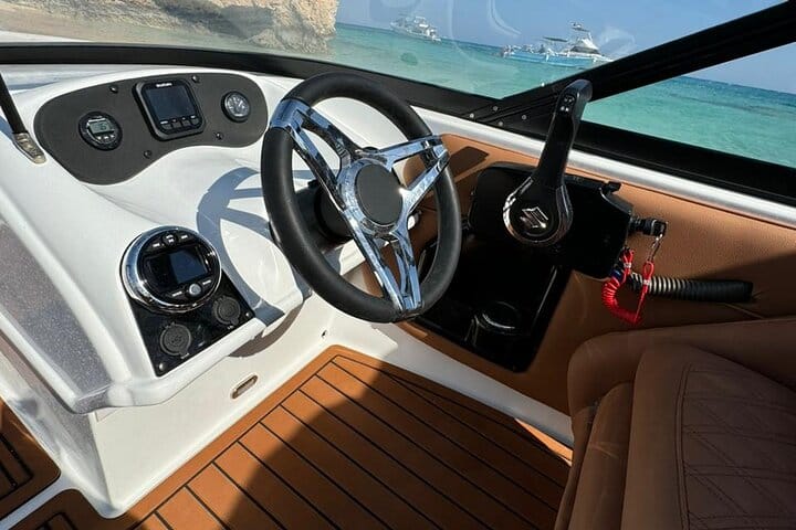 Private Speedboat to Hula Hula island & Snorkeling from Hurghada