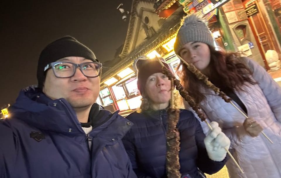 Beijing Night Walking Tour with Street Food and Beer Tasting