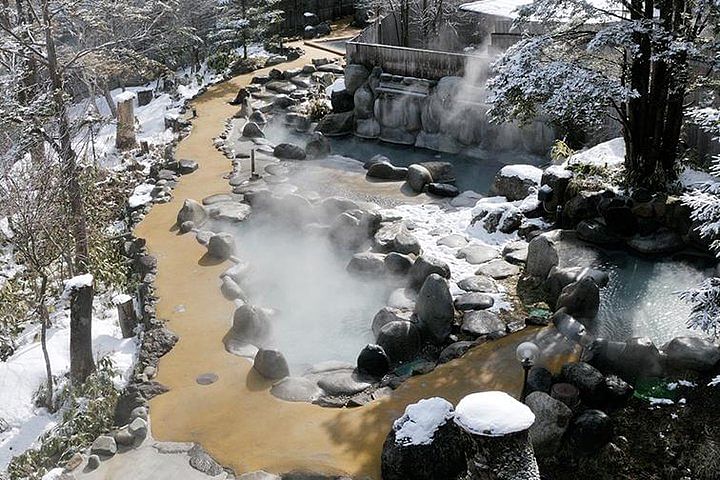 Hot spring / Onsen tour around Takayama city (About 3 hours)