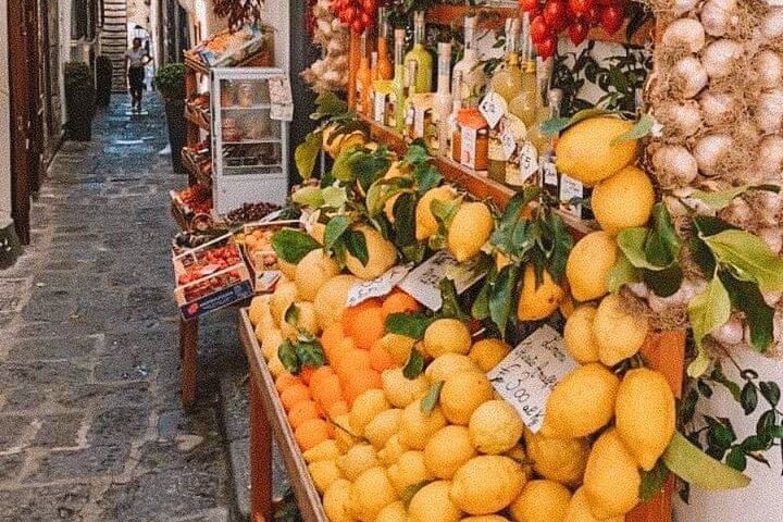 Guided Walking Tour of Sorrento with Limoncello Tasting