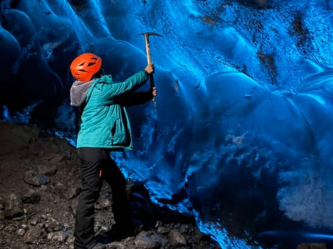 Blue Extreme Ice Cave Tour, photo 2
