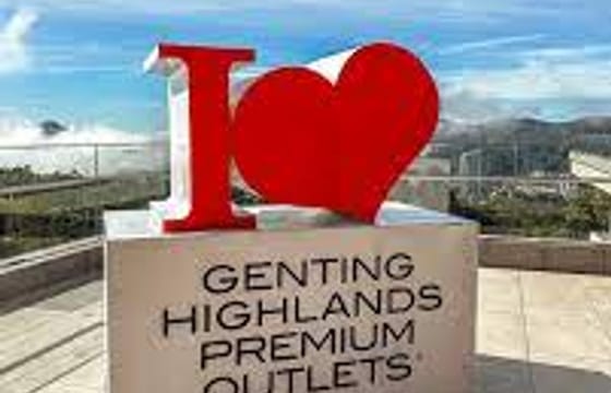 Genting Highlands Nature and Theme Park Tour in Pahang