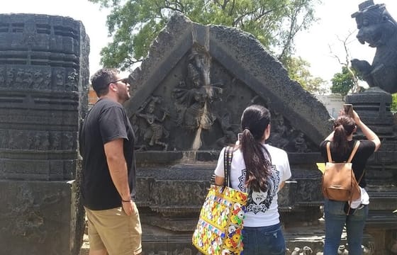 Thousand Pillar Temple, Warangal Fort & Ramappa Temple Tour