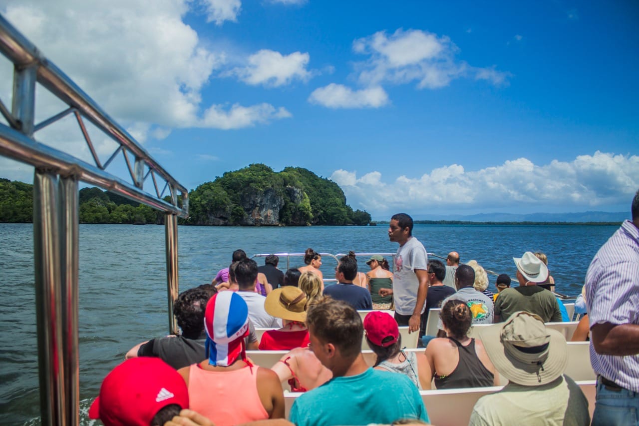Descubre a Samana, Santo Domingo, Bayahibe y Punta Cana por 8 Dias 8