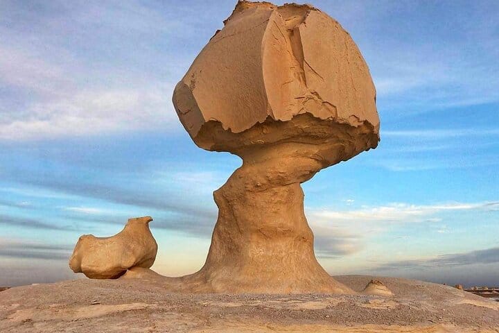 Private 3 Days Eco Bahariya Oasis Camping Tour