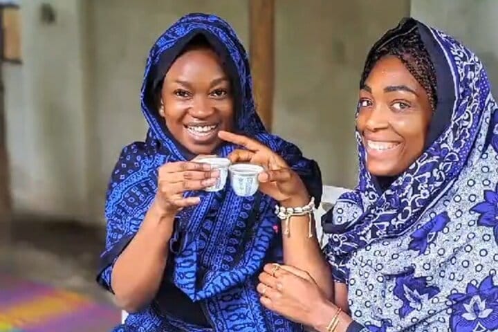 Zanzibar Swim, Snorkel & Feed Turtles at Baraka Aquarium