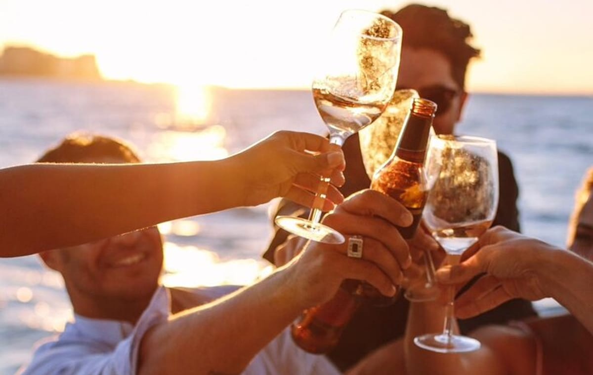 From Mykonos: Small Group Delos and Rhenia Catamaran Tour