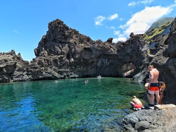 4x4 Adventure Tour in Madeira: Ponta Do Sol and Porto Moniz