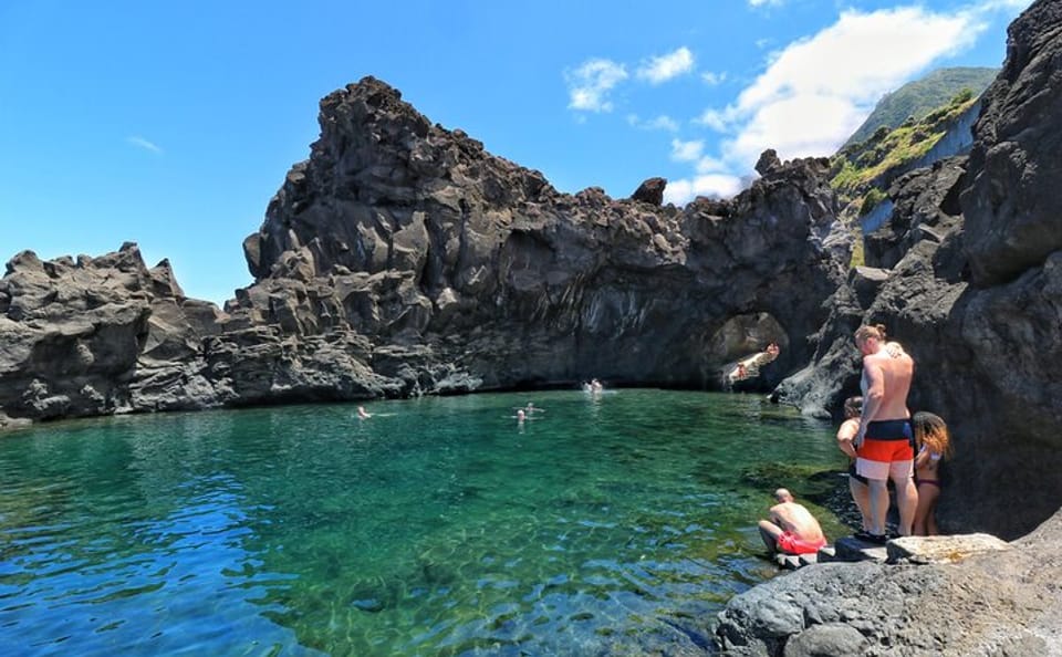 4x4 Adventure Tour in Madeira: Ponta Do Sol and Porto Moniz
