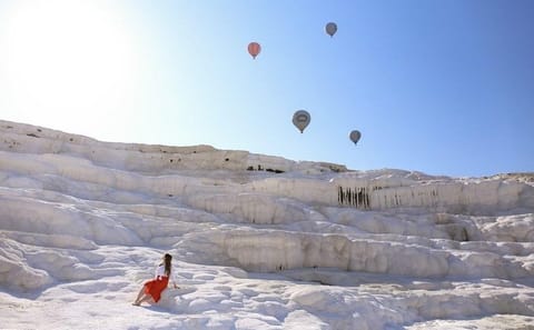 Hot Air Balloon Ride Over Pamukkale's Travertine Terraces