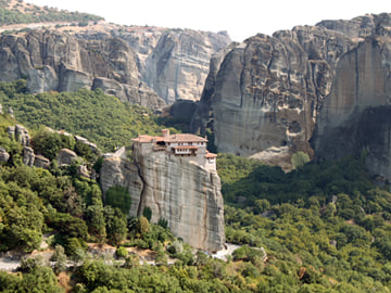 8-Day Cultural Tour of Athens, Delphi, Meteora, and Santorini
