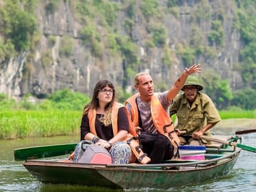 Small Group Ninh Binh Tour: Hoa Lu Tam Coc Mua Cave Day Tour from Hanoi