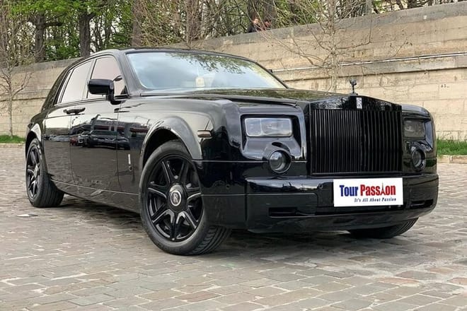 Four Hours Private Rolls Royce Paris City Tour with Hotel Pickup