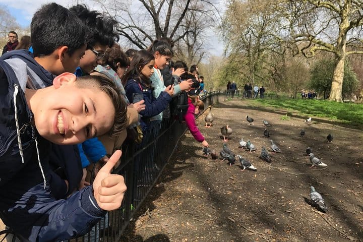 Full-Day Private Fun Cultural Guided Tour of London for Kids 8