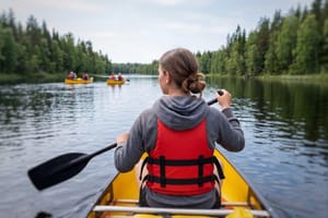 Rovaniemi: Arctic Canoeing Tour & Barbeque - Small Group