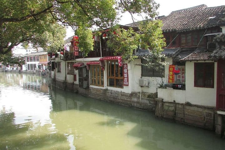 Beijing Forbidden City and Badaling Great Wall private day tour.