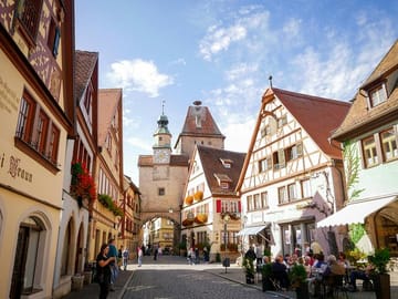 Private Day Tour of Rothenburg and Harburg from Munich