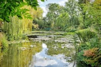 CDG Transfers with Giverny, Crepe tasting and cruise  4