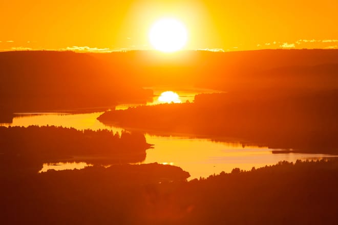 Welcome to the land of the Midnight Sun