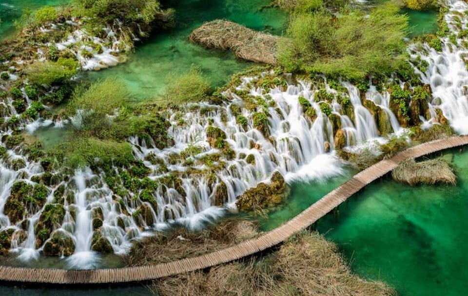 Private Day Trip to Plitvice Lakes National Park from Zagreb