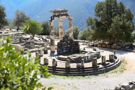 5 Days Private Tour: Delphi – Olympia – Sparta & Argolida