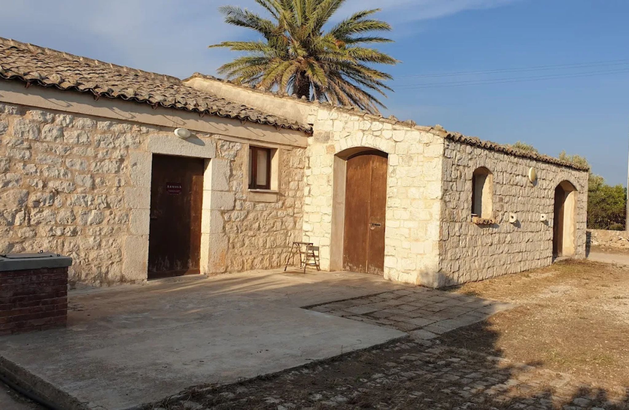 Winery Tour with Wine Tasting & Local Food near Ragusa