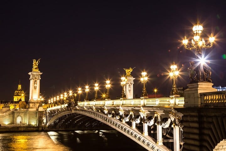 Paris by Night Private illumination Tour Hotel pickup  2