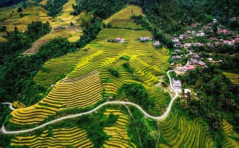 Adventure Hiking Tour in Cao Bằng and Hà Giang, Vietnam