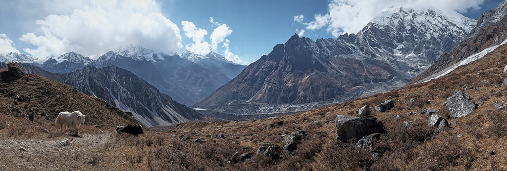 19 Days Mera Peak Climbing & Expedition – One Life-Changing Himalayan Adventure