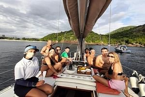 3-hour Boat Tour of Rio in a Shared Group – Late Mornings & Sunset Departures