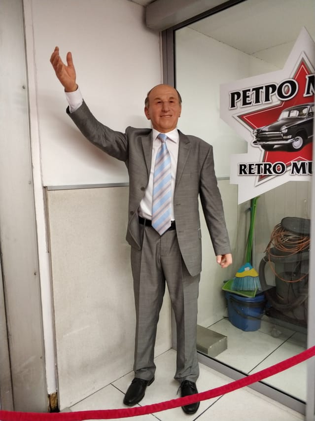 The Ultimate Private Communist Tour of Varna 10