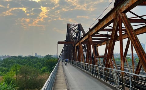 Hanoi Hidden Gems & City Highlights Small Group Scooter Tour