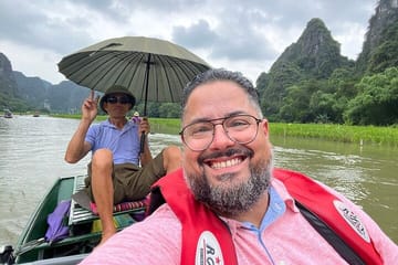 From Hanoi to Ninh Binh Full-Day Small Group of 9 Guided Tour