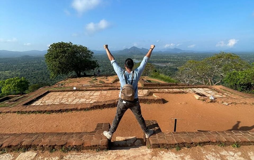 3 Day Sri Lanka Cultural tour and East Coastal tour