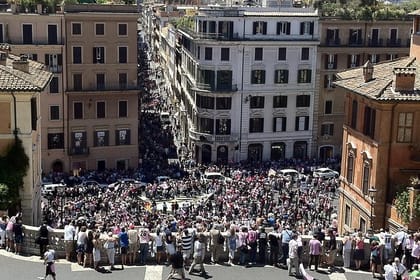 From Civitavecchia Port with Colosseum & Roman Forum