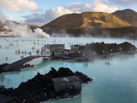 Keflavik Airport Private Transfer To or from Blue Lagoon, photo 2