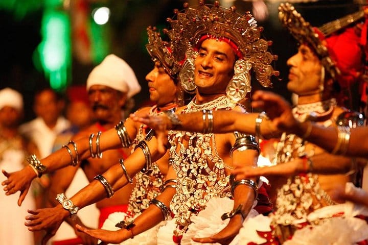 A Glimpse Of Culture 2 Nights 3 Days