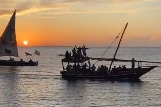 Sunset Dhow Cruise in Nungwi and Kendwa in Zanzibar photo 6