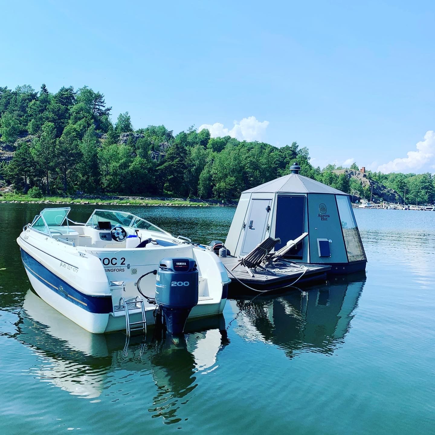 The Daycruiser and our Igloo accomodation at Vallisaari island