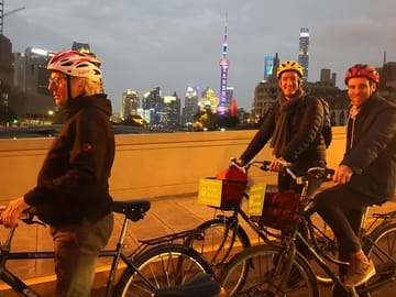 Shanghai Night Cycling Tour With Bund Skyline & Old Streets Food