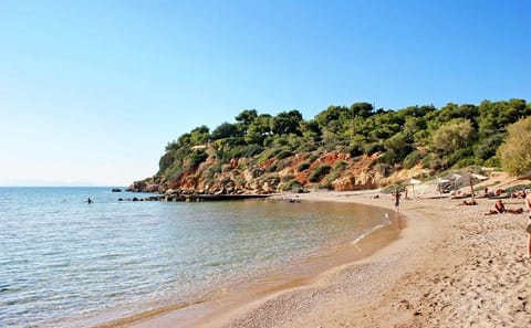 Private Full Day Tour to Temple of Poseidon and Swimming in Sounio