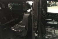 Private transfers between London Gatwick - London Luton Airports 4