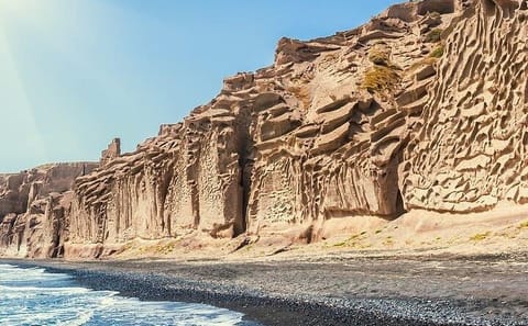 Guided Beach Tour of Santorini's Stunning Coastal Spots