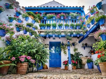 Córdoba Day Trip from Seville with Guided Tours and Photography