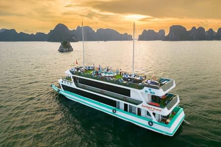 Halong Bay Day Cruise from Hanoi: Explore Stunning Landscapes and Adventure