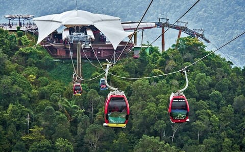 Langkawi’s Sky & Splash Tour – Cable Car & Waterfall Wonders”