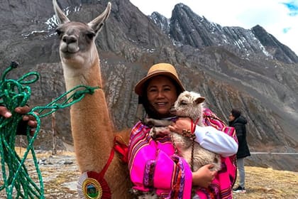 Mountain Exploration Tour in Cordillera de la Viuda, Lima