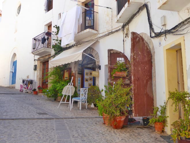 Self-Guided The Ibiza Syndicate City Escape Game