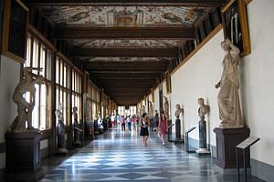 Skip the line: Uffizi Gallery semi-private tour